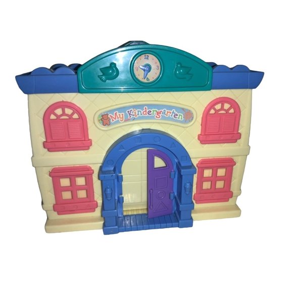 School Dollhouse  MY KINDERGARTEN Plastic Building Vintage 90's Toy - Picture 2 of 9